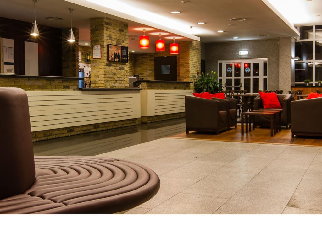 Hotel Ibis Guimarães Eksteriør billede