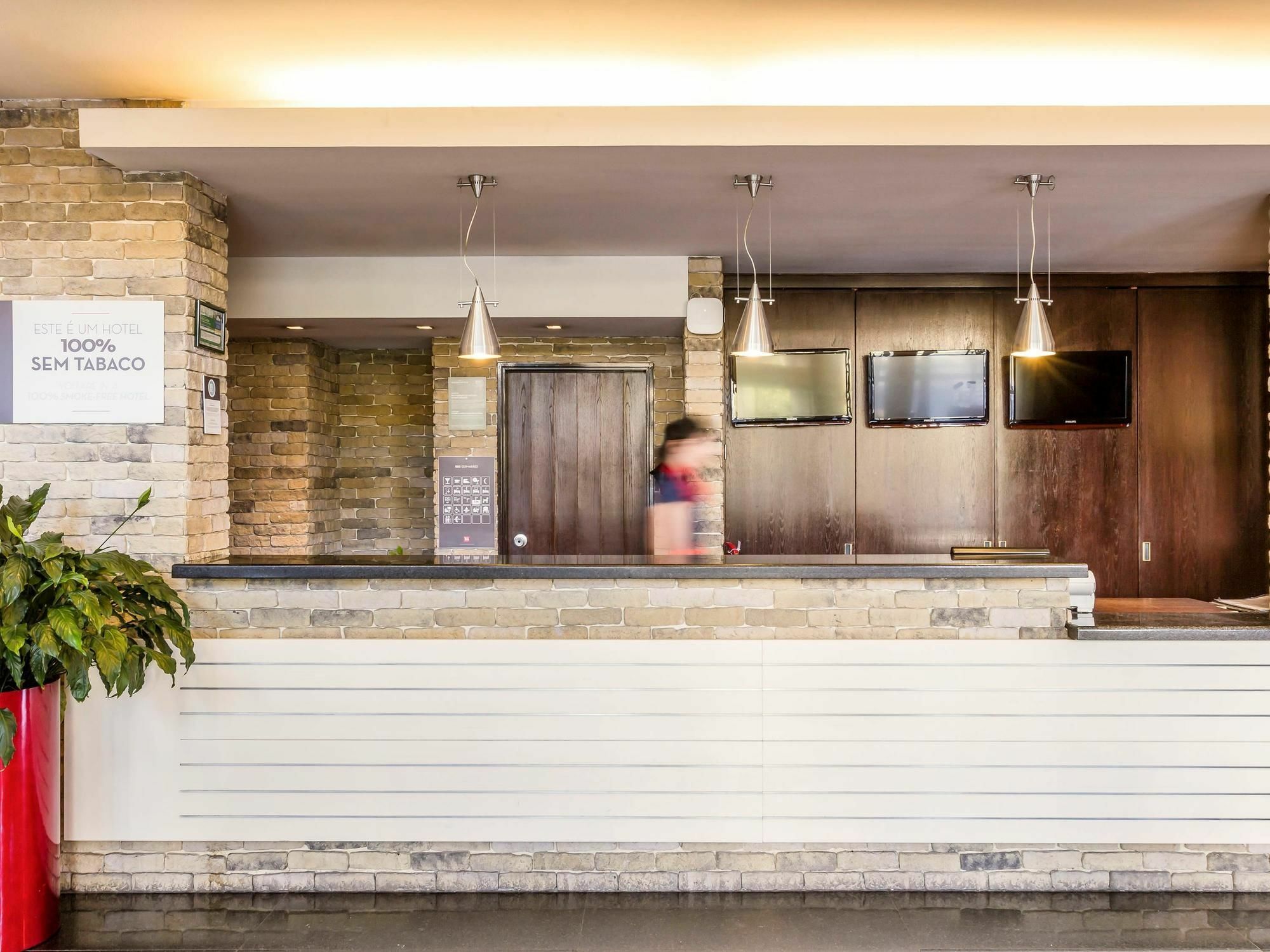Hotel Ibis Guimarães Eksteriør billede